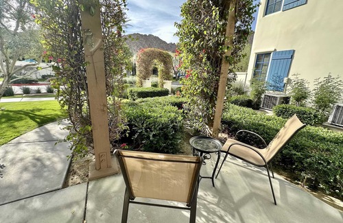 La Quinta Apartment | Serene La Quinta Legacy Villas Escape #A