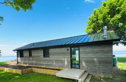 Picton Cottage | Serene Lake Ontario cottage, overlooks (kayak to) sandbank beach. Private oasis.