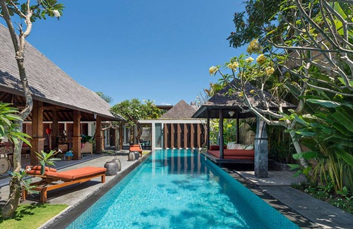 Laksmana Villa | Serene luxury in lush gardens — Bali Villa 1124