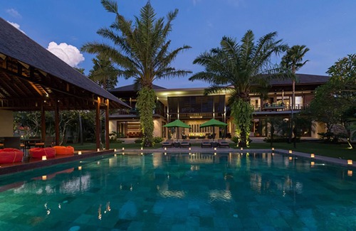 Batu Bolong Villa | Serene Luxury Retreat with Poolside Bliss – Villa 1097