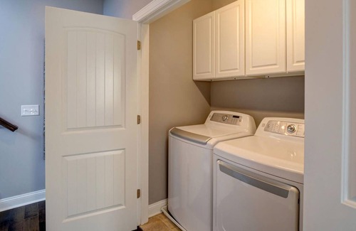 Topsail Beach House | Serene, Oceanfront Luxury. Elevator, spacious rooms, hot tub, Linens included!