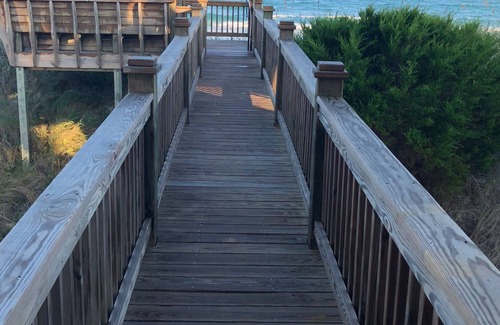 Topsail Beach House | Serene, Oceanfront Luxury. Elevator, spacious rooms, hot tub, Linens included!