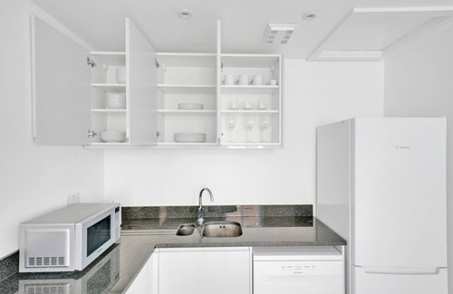 Courtfield Apartment | Serene South Kensington 2BR, refurbished, next to Tube, by Blueground