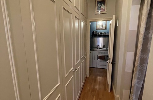 Chelsea Apartment | Serene Studio Hideaway, Kensington and Chelsea