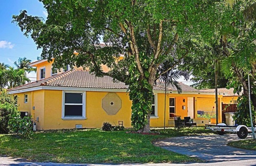 Pompano Beach Apartment | Serene studio with WiFi in Pompano Beach