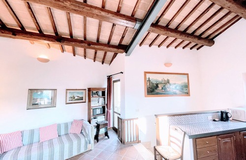Strettura House | Serene Tuscan Retreat with Breathtaking Views