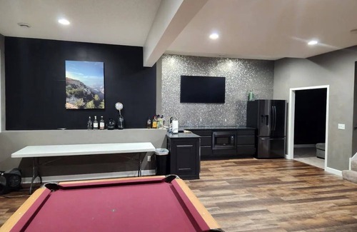 Shakopee House | "Serenity" A Luxurious Retreat