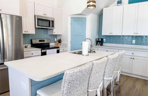 St. George Island House | Serenity by the Sea St George Island Pool Home