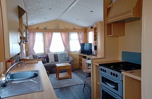 Skegness Ski Chalet | Serenity Place Caravan 2 Double Beds With Varanda