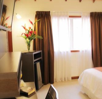 Bucaramanga Hotel | Serenity Suites Casa Boutique