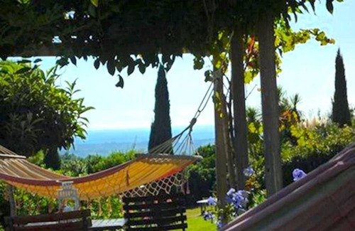 Riparbella Apartment | Serra Destri, 3-room apt. in country house, pool, panoramic, view to sea, relax