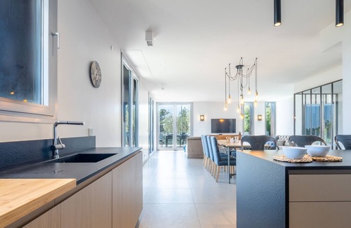 Mougins Villa | ★ SERRENDY ★ CALIFORNIA-STYLE HOUSE VERY CALM