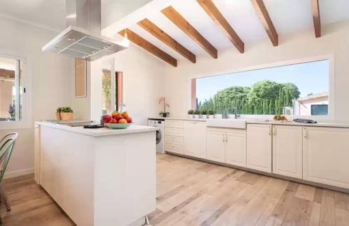 Lloseta Villa | Ses Veles (Without Deposit), Lloseta