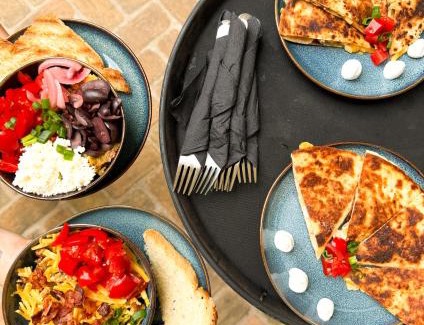 Pogradec Bed & Breakfast | Seven cafe & hotel