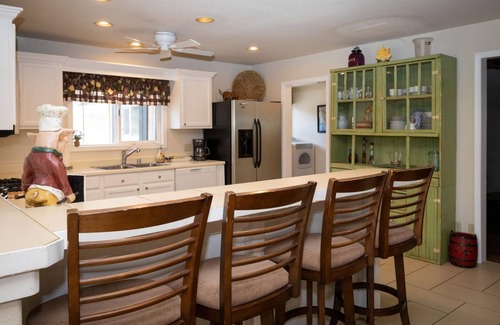 San Luis Obispo House | Seven Oaks Ranch Oak House