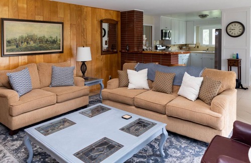 San Luis Obispo House | Seven Oaks Ranch Manzanita House