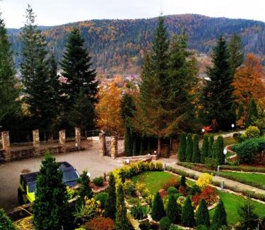 Mykulychyn Villa | Seventh Heaven