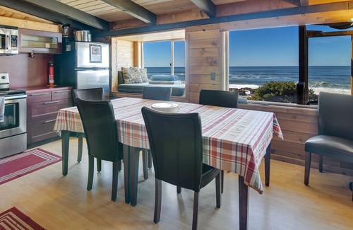 Yachats House | Seventh Wave is the best wave!