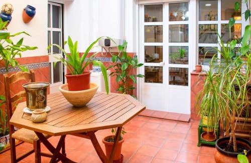 Este-Alcosa-Torreblanca House | Seville Escape with Terrace