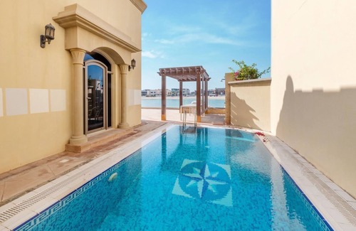 Palm Jumeirah Villa | Sezavi luxury villa. nBook your unforgettable vacation in Dubai!
