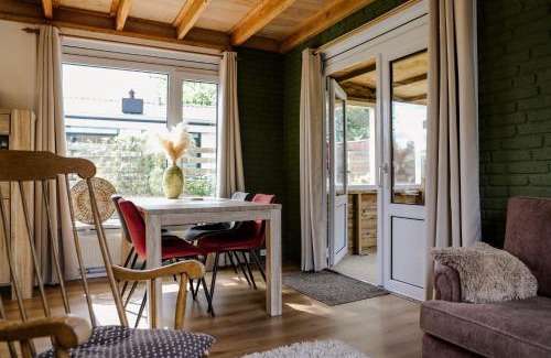 Baarland House | Sfeervolle bungalow op vakantiepark Baarland