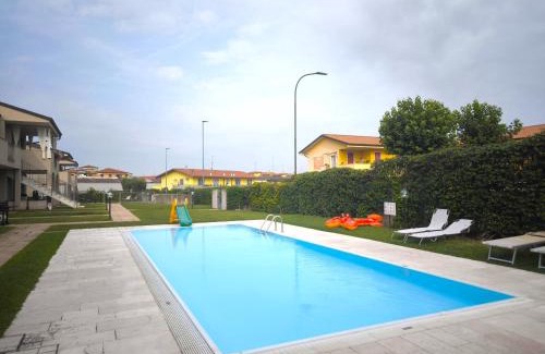 Peschiera del Garda Apartment | SG Family - Pastello Garda Apartment C4 - Pool & Center