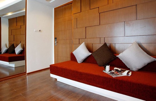 Karon Resort | (SHA+)400 metres to the beach, Superior room+ABF (S9)