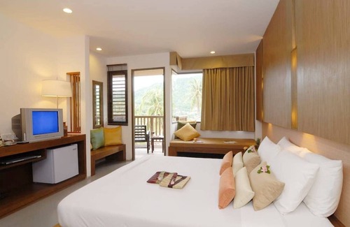 Karon Hotel | (SHA+)Grand Deluxe Double Room At Karon Beach (004)