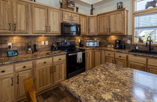 Grand Lake House | Shadow Mtn Escape, gorgeous new home, 3/2, in Grand Lake