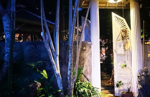 Sanur Kauh House | Shady Grove Healing Centre & Homestay w house rules please read before booking