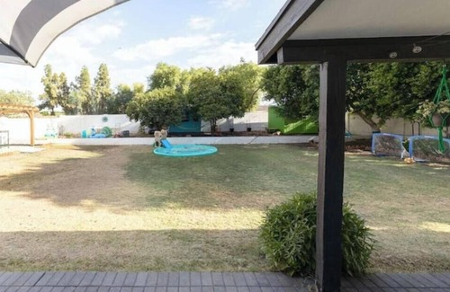Tempe Apartment | Shady Spaces & Safe, Soaker Tub Kids Paradise