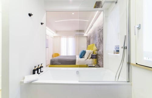 Montecorvino Pugliano Bed & Breakfast | Shamika Luxury Rooms