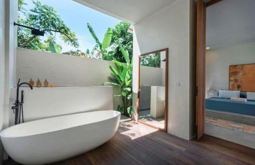 Seminyak Villa | Shankara 2 BR Private Pool Villa ZN272