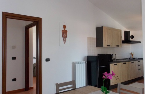 Girasole House | Shardana Blu - Net Zero Home Holiday - Sleeps 4