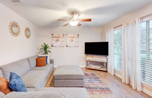 Gunter Afs House | Shared Travel Professional Housing Near Hospitals, AFB, Walking Trail & More!