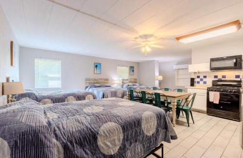Port Aransas Hotel | Shark Reef Resort Motel & Cottages