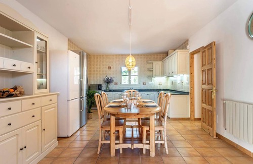 Sant Rafael de Sa Creu Villa | Shavasana - Bohemian Villa for Large Groups