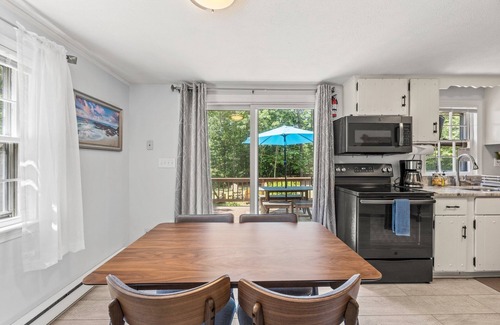 Brewster Cottage | Sheep’s Pond Retreat