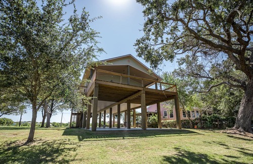 Cedar Lane House | Sheets’ Creek: Brand new construction on Caney Creek