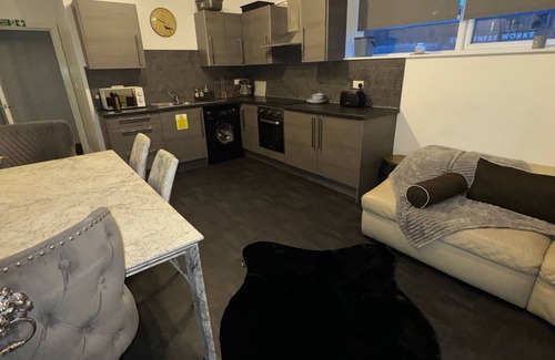 Sheffield House | Sheffield Serenity Retreat - Cozy 3-Bed House