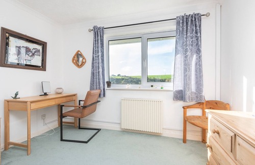 Port Isaac Cottage | Shellseekers, lovely views across Port Isaac
