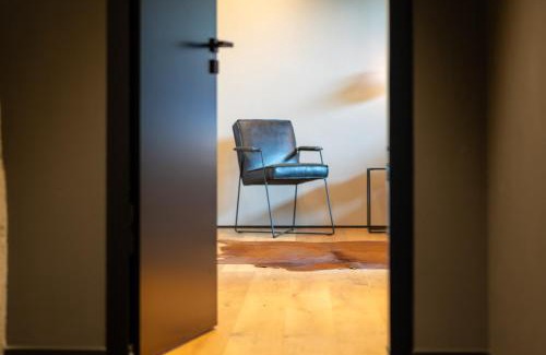 Muritz House | Shelterloft Airpark