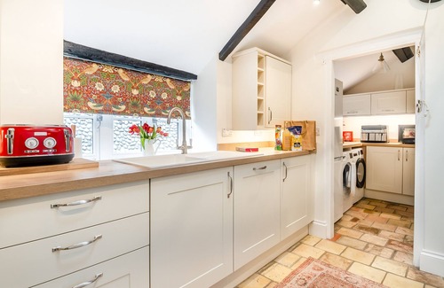 East Runton House | Shepherd Cottage - Three Bedroom House, Sleeps 6