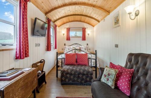 Coalbrookdale House | Shepherds Hut - Uk45529