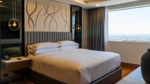 Zona Expo Hotel | Sheraton Guadalajara Expo