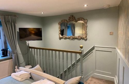 Shibden Bed & Breakfast | Shibden Hall View