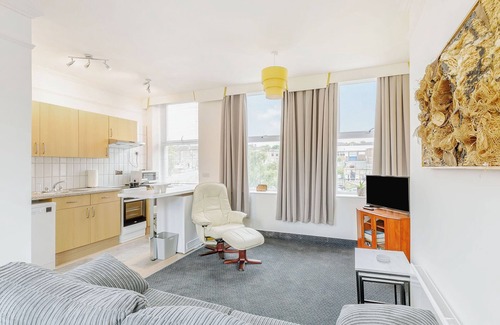 Halifax Cottage | Shibden Suite - UK38332