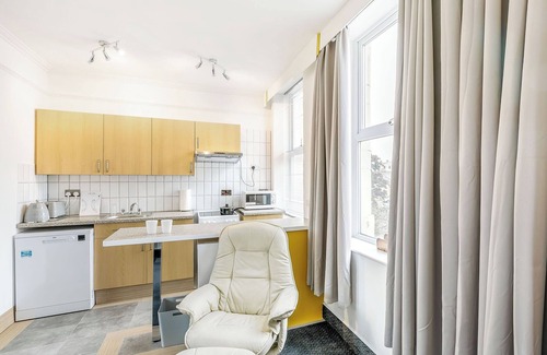 Halifax Cottage | Shibden Suite - UK38332