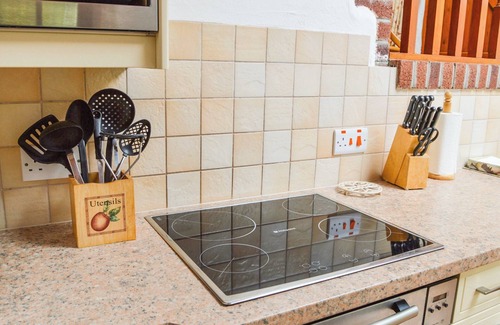 Hartland Cottage | SHIPLOAD COTTAGE, pet friendly, character holiday cottage in Hartland