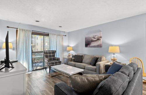 Myrtle Beach Apartment | Shipwatch II 101 P